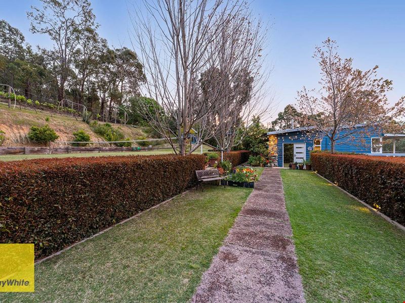 186 Aldersyde Road, Bickley WA 6076