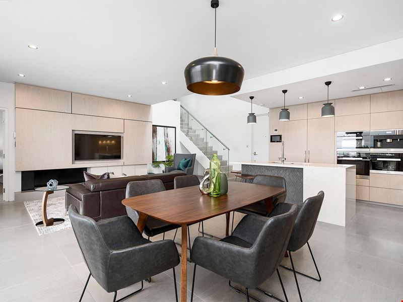 145/2 Milyarm Rise, Swanbourne WA 6010