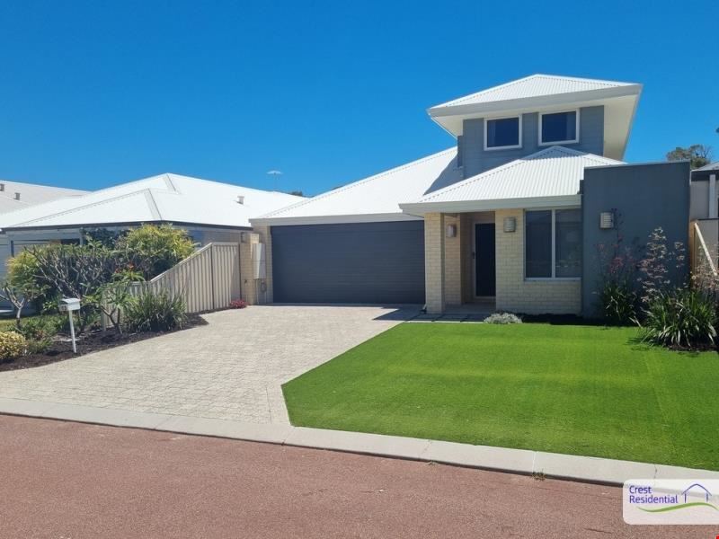 13 Monger Road, Lake Coogee WA 6166