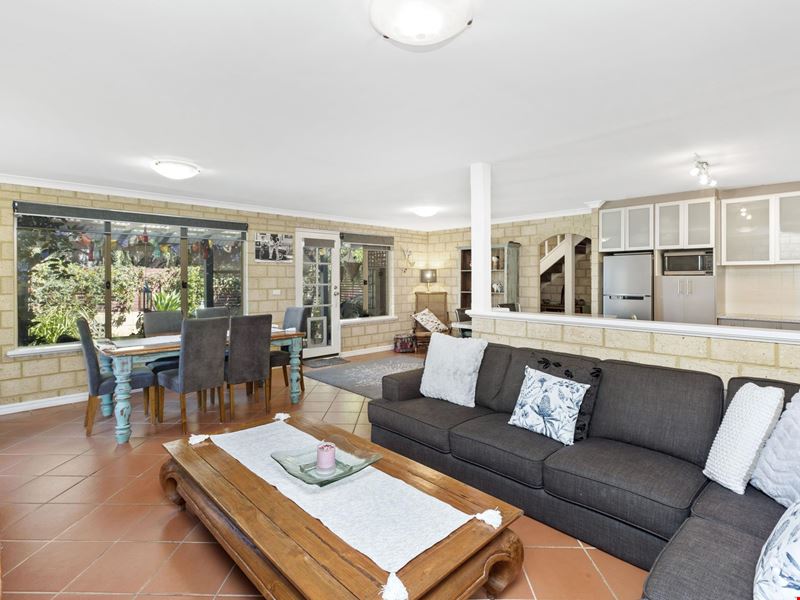 1/14 Waterloo Street, Joondanna WA 6060