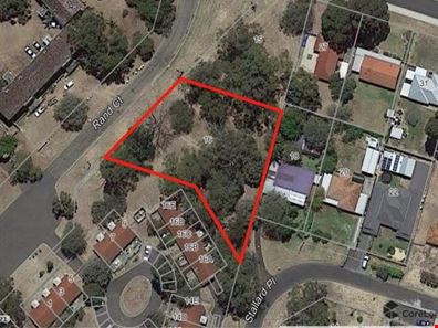 16 Stallard Place, Withers WA 6230