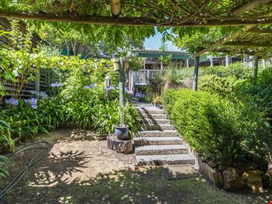 18 Henry Street, Bridgetown WA 6255
