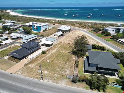 96B Gingin  Road, Lancelin WA 6044