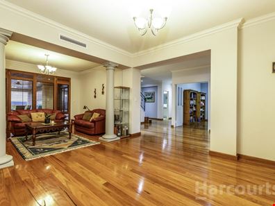 74 Carlton Turn, Currambine WA 6028