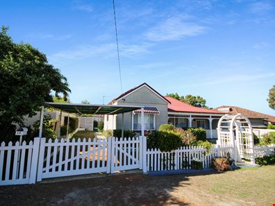 16 Swanstone Street, Collie WA 6225