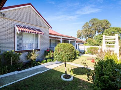 16 Swanstone Street, Collie WA 6225