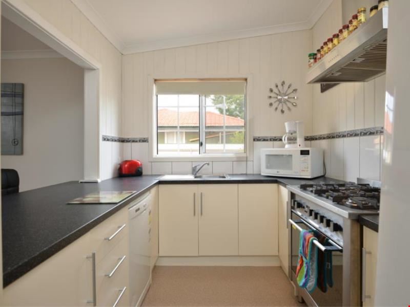 157 Wittenoom Street, Victory Heights WA 6432