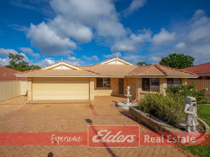 18 DARWIN WAY, College Grove