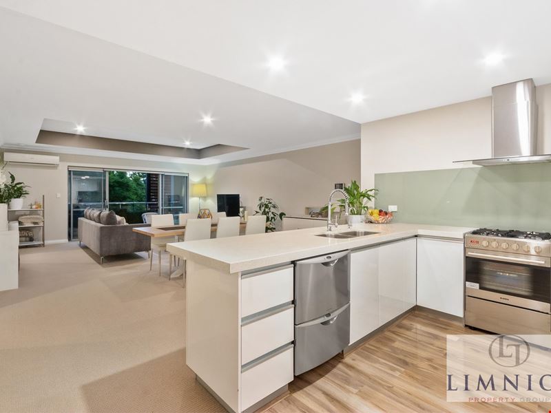 4/84 Matlock Street, Mount Hawthorn WA 6016