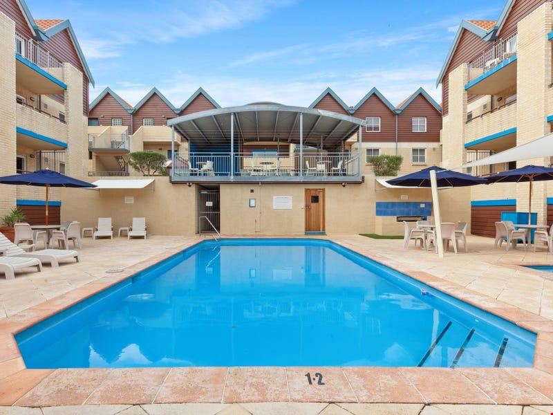 216/68 Southside Drive, Hillarys WA 6025