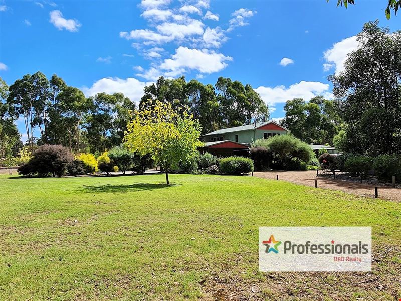 44 Greenwood Road, Nannup WA 6275