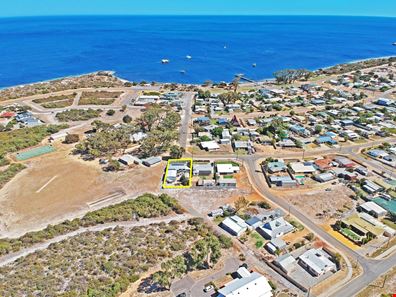 2 BONHAM STREET, Leeman WA 6514