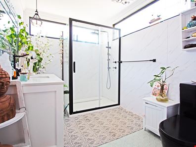 2 BONHAM STREET, Leeman WA 6514