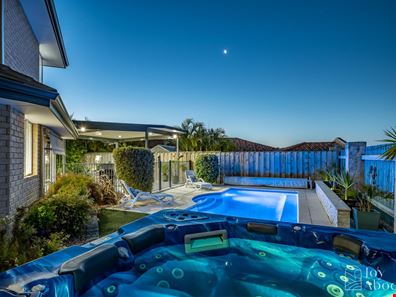 20 Ocean Gate Parade, Iluka WA 6028
