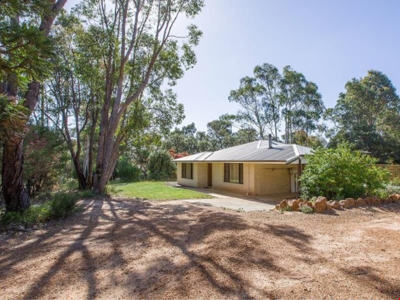 65 Armstrong Street, Boyanup WA 6237