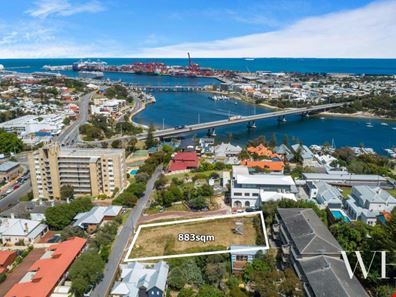 8 Hillside Road, East Fremantle WA 6158