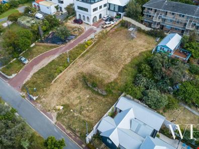 8 Hillside Road, East Fremantle WA 6158