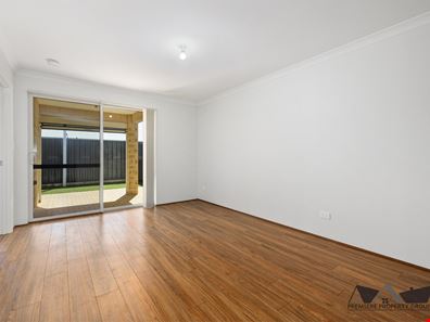 5 Medea Street, Byford WA 6122