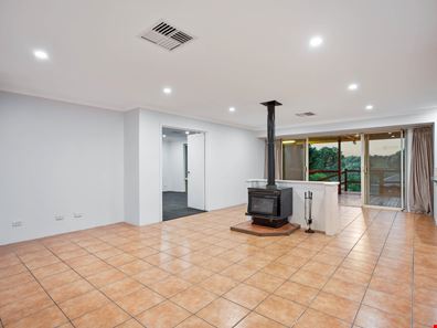 21 Wanliss Street, Jarrahdale WA 6124