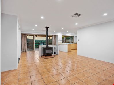 21 Wanliss Street, Jarrahdale WA 6124