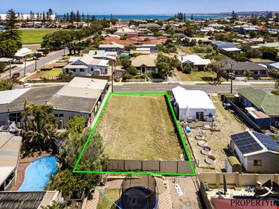 153 Shenton Street, Beachlands WA 6530