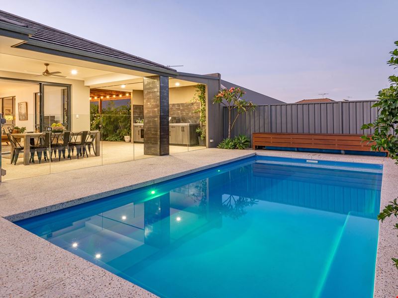 12 Augusta Parade, Dunsborough WA 6281