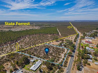 563 Neaves Road, Mariginiup WA 6078