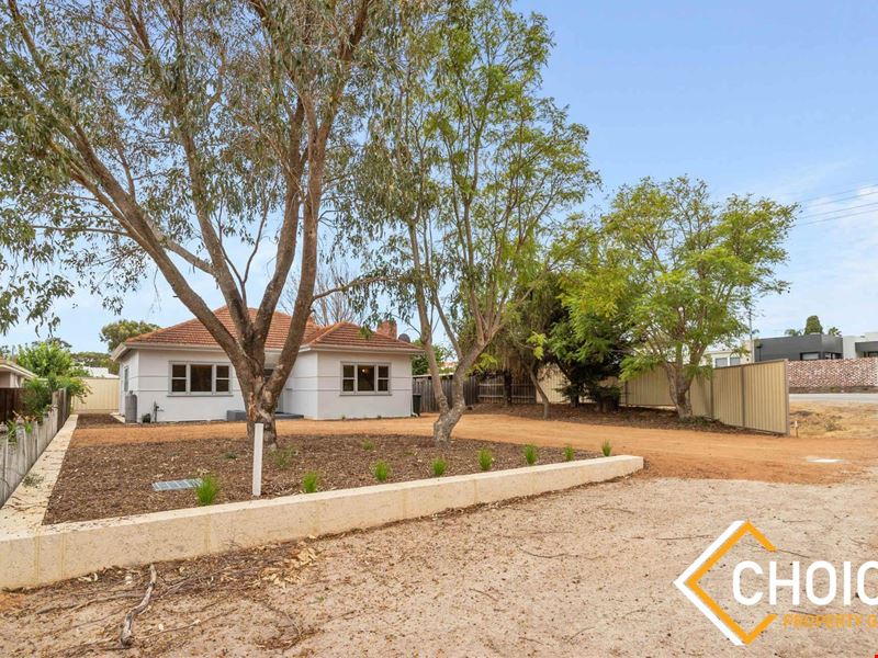 22 Recreation Road, Kalamunda WA 6076