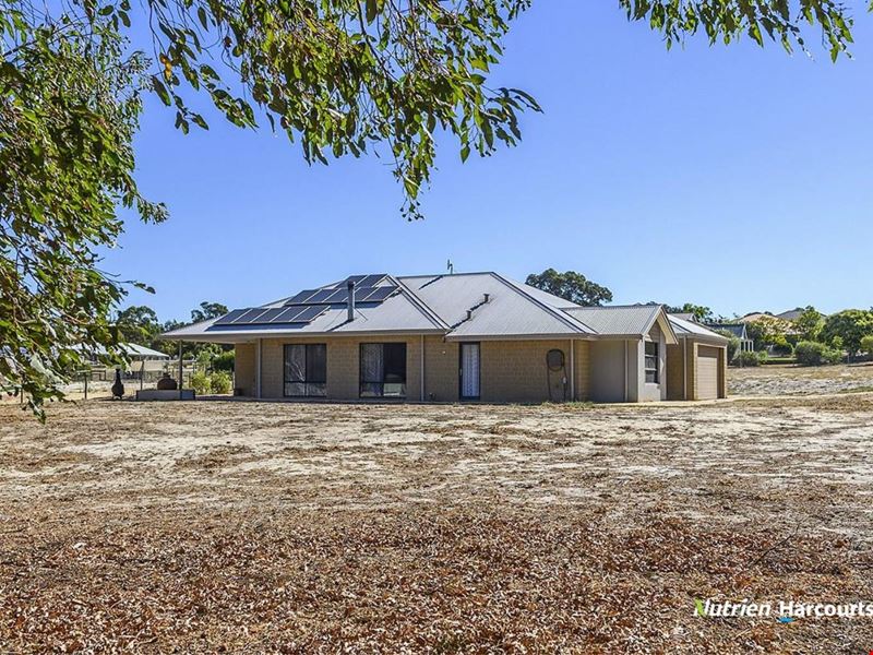 5 Cairn Crescent, Gingin WA 6503
