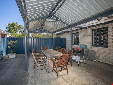 77A Altone Road, Lockridge WA 6054