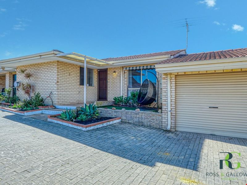 2/249 Preston Point Road, Bicton WA 6157