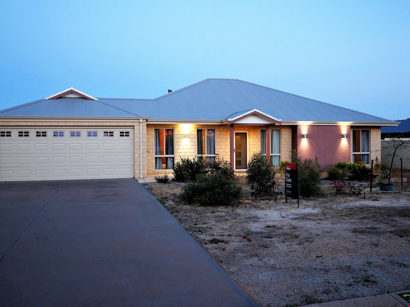 33 SMITH LOOP, Hyden WA 6359