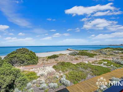 24/21 Ocean Drive, North Coogee WA 6163