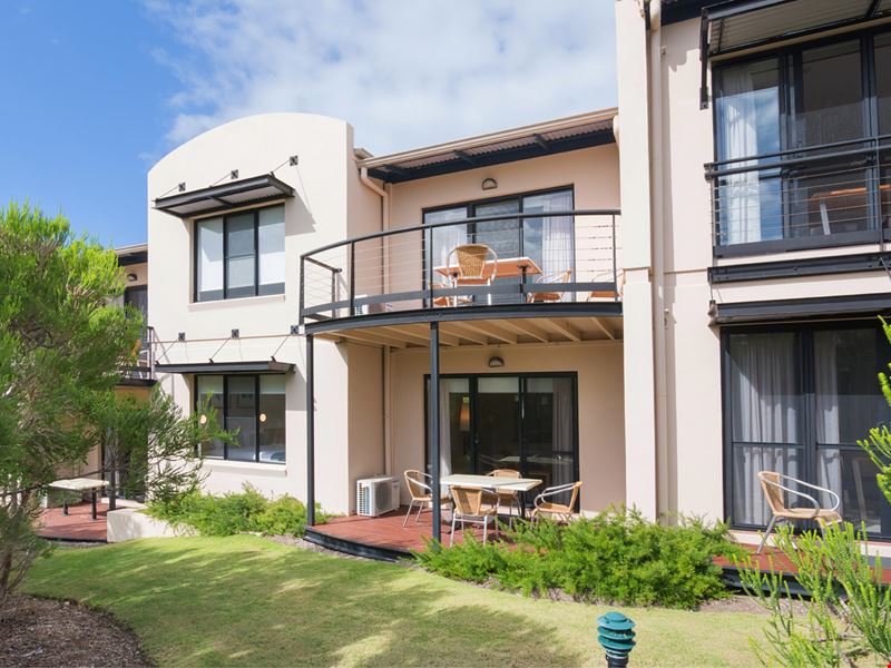 105/1 Resort Place, Gnarabup WA 6285