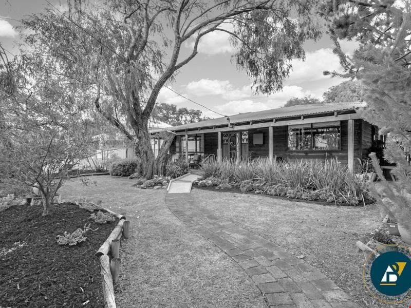 8 Newtown Beach Road, Abbey WA 6280