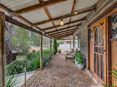 8 Newtown Beach Road, Abbey WA 6280
