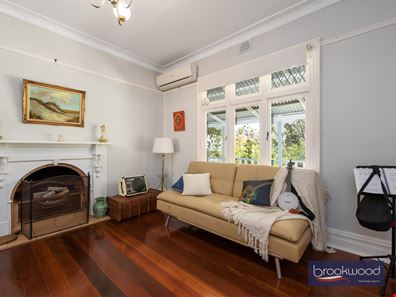 855 Forrest Street, Sawyers Valley WA 6074