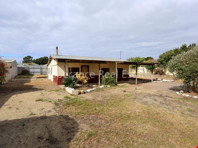 90 Pink Lake Road, Sinclair WA 6450