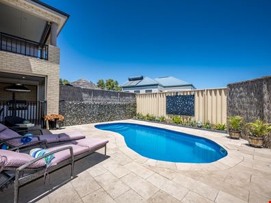9 Kurrawa Way, Iluka WA 6028