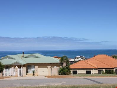 11 Dolphin Street, Mount Tarcoola WA 6530
