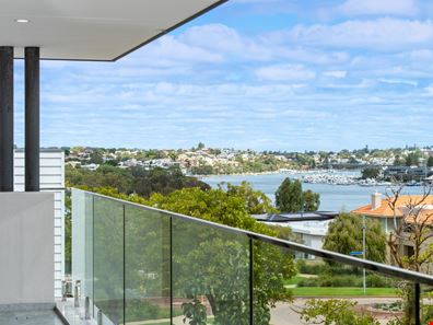 1 Pethybridge Heights, Mosman Park WA 6012