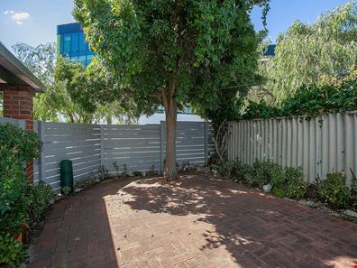 10a Monash Avenue, Nedlands WA 6009