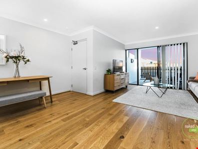 8/1 Glenariff Boulevard, Canning Vale WA 6155