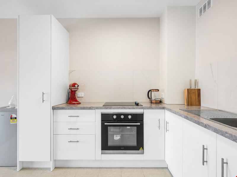 10/212 Hampden Road, Crawley WA 6009