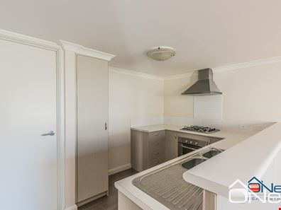 26/12 Davis Road, Kelmscott WA 6111