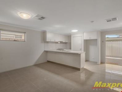 8A Fleetwood Road, Lynwood WA 6147