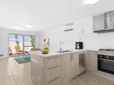 3/2 Mainsail Terrace, Yangebup WA 6164