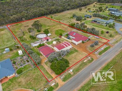 376 Lowanna Drive, Marbelup WA 6330