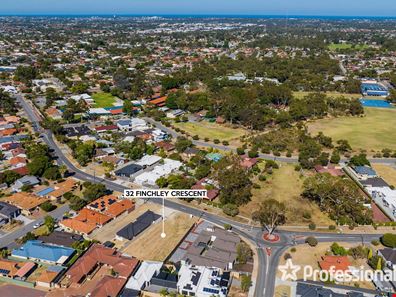 32 Finchley Crescent, Balga WA 6061