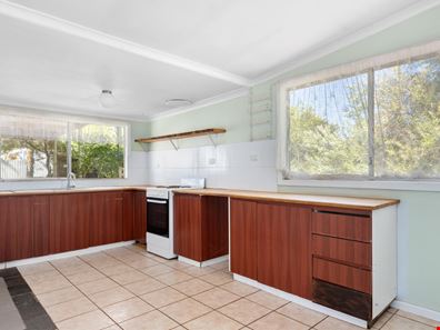 34 Davis Street, Boulder WA 6432